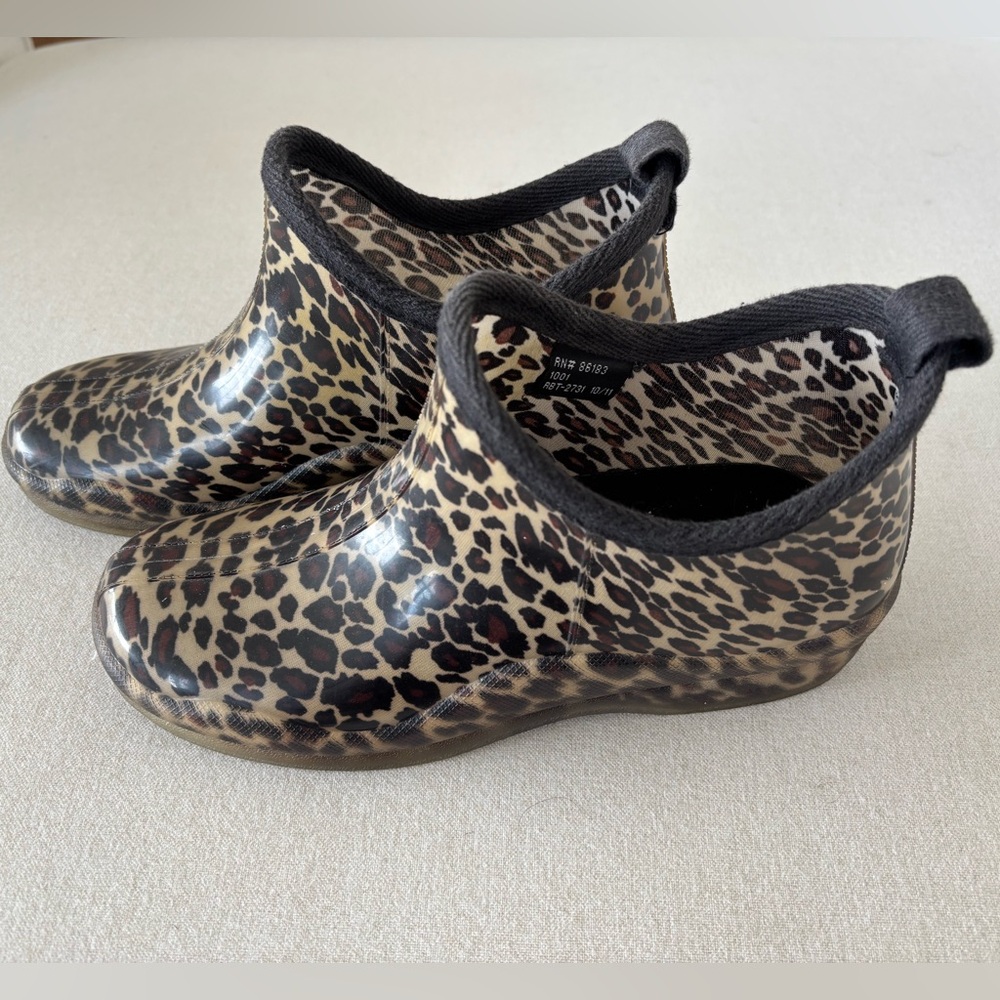 Capelli Rain ankle boots booties leopard size 7 rubber RN#86183 - Picture 2 of 6
